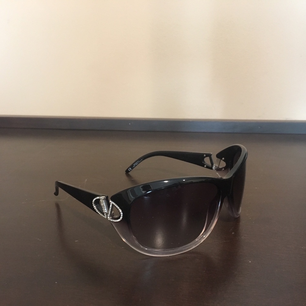 Valentino | Sunglasses